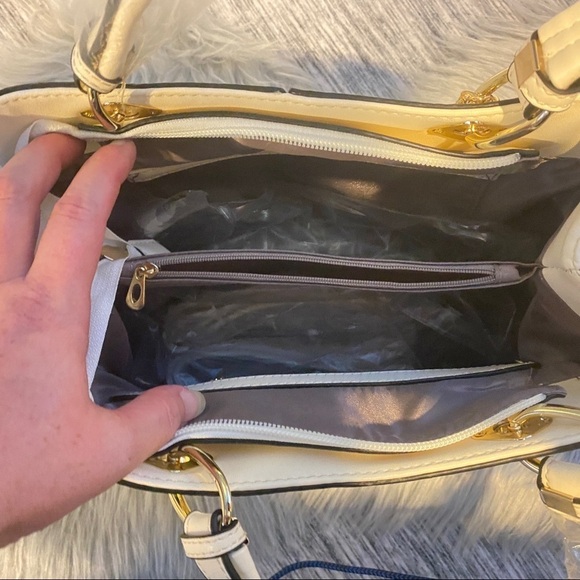 NWT👜 ALANDI HANDBAG - Picture 5 of 12